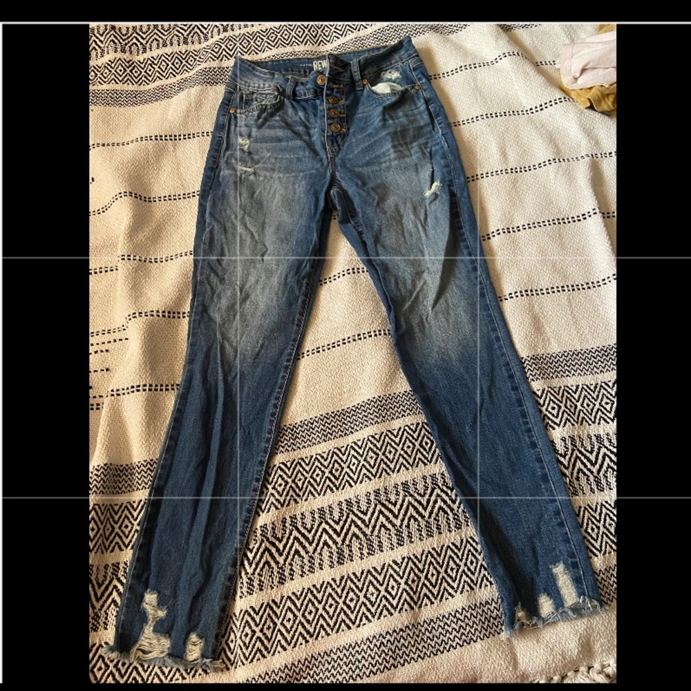 Distress denim jeans